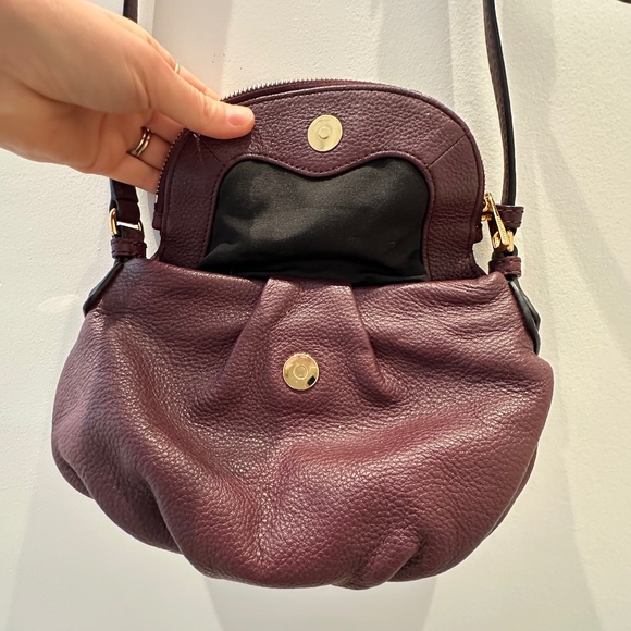 π Marc Jacobs Mini Messenger Crossbody Bag Purple β Like New π - Picture 5 of 9